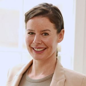 Julia Baumann-Scheyer q <a href="/menschen-inhalte/#julia"><b>Julia Baumann-Scheyer</b></a><br>Kolumna